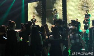 现场援助：摇滚乐席卷全球,现场援助见证摇滚乐的辉煌时刻